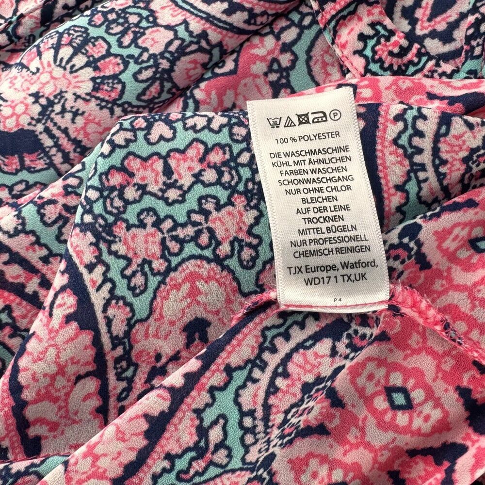 Cynthia Rowley Halter top Sz L Multicolor Paisley print, front keyhole