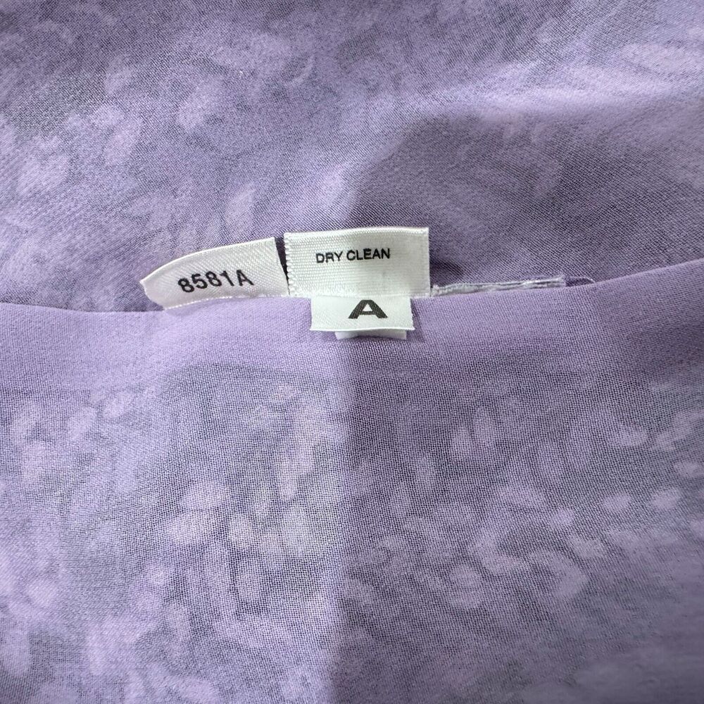 Ann Taylor Top Sz 0 Black and Lilac Print V-Neck Long Sleeve Side Zip 100% Silk