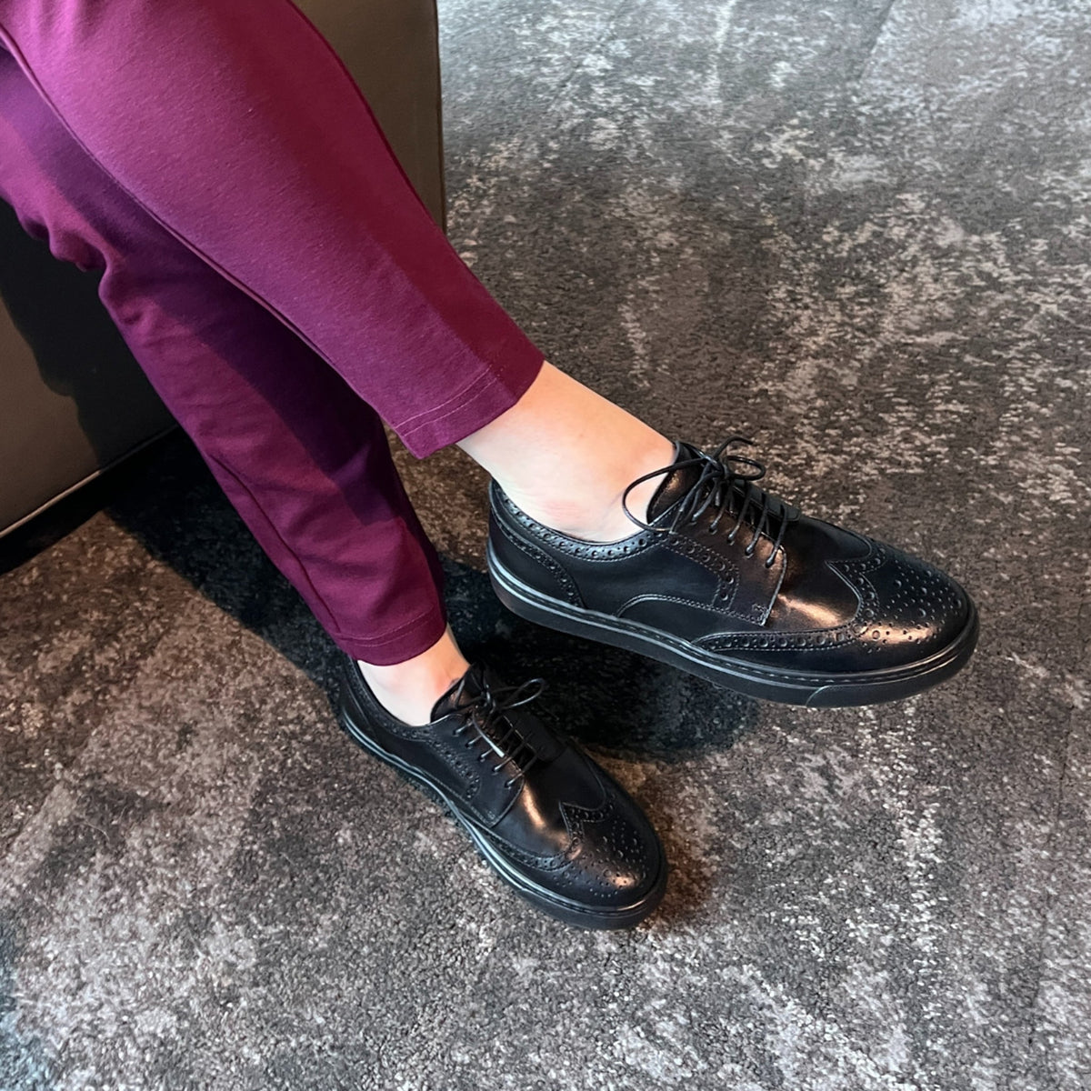 MOCALMO Women's Aida Leather Wingtip Sneakers – Black