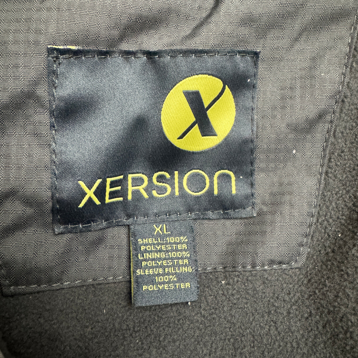 Xersion Snow Jacket Men Sz XL Waterproof Black Charcoal Gray