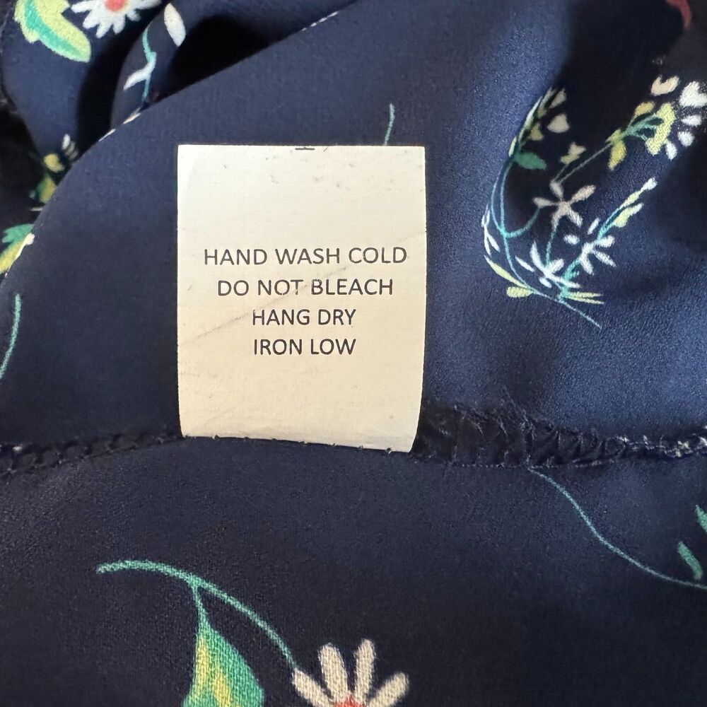 Sienna Sky Crop Top Sz S Black Floral Strappy Spaghetti Strap Front Knot