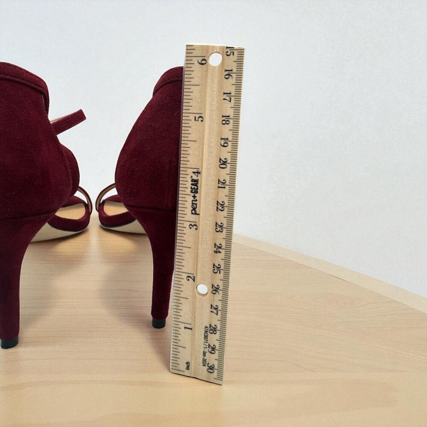 Michael Kors Sz 8.5 Red Suede Stiletto Sandals Strappy High Heel Dressy