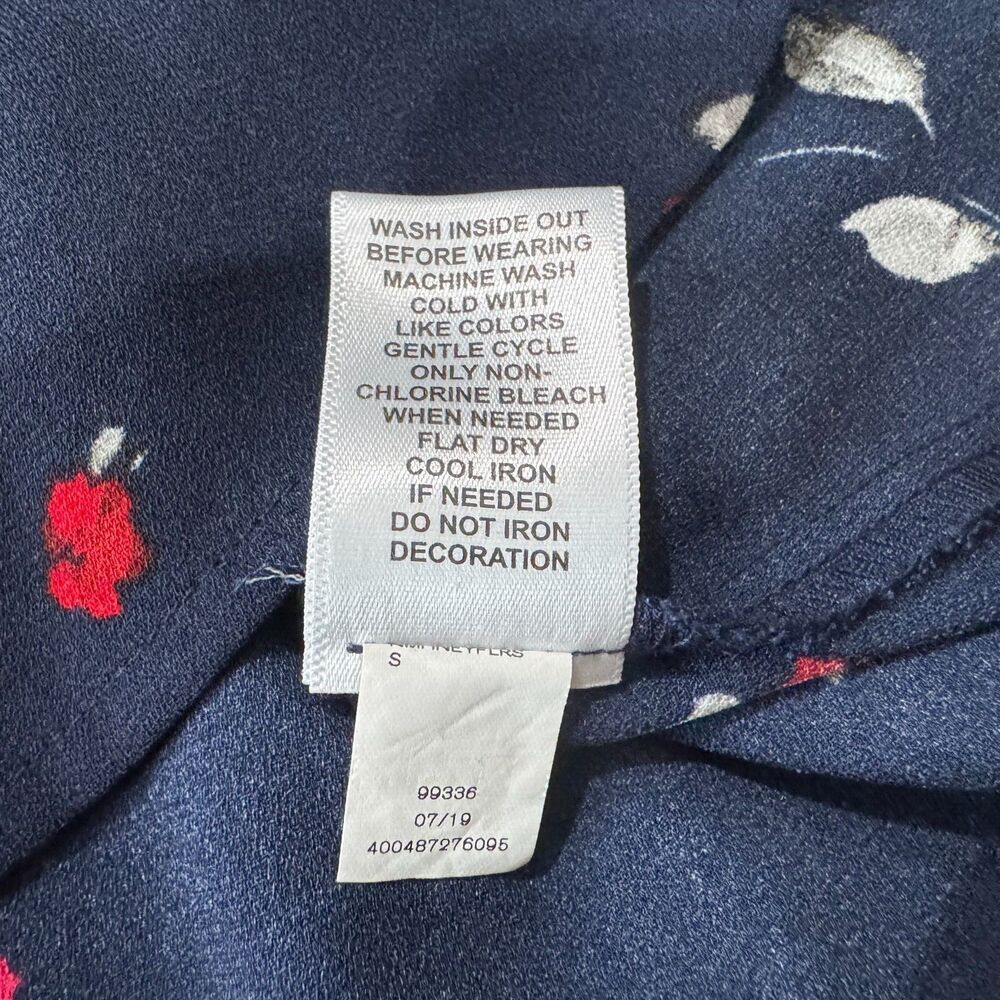 Elle Women Sz S Blouse Navy Floral Hi Neck Tie Keyhole Back Sleeveless