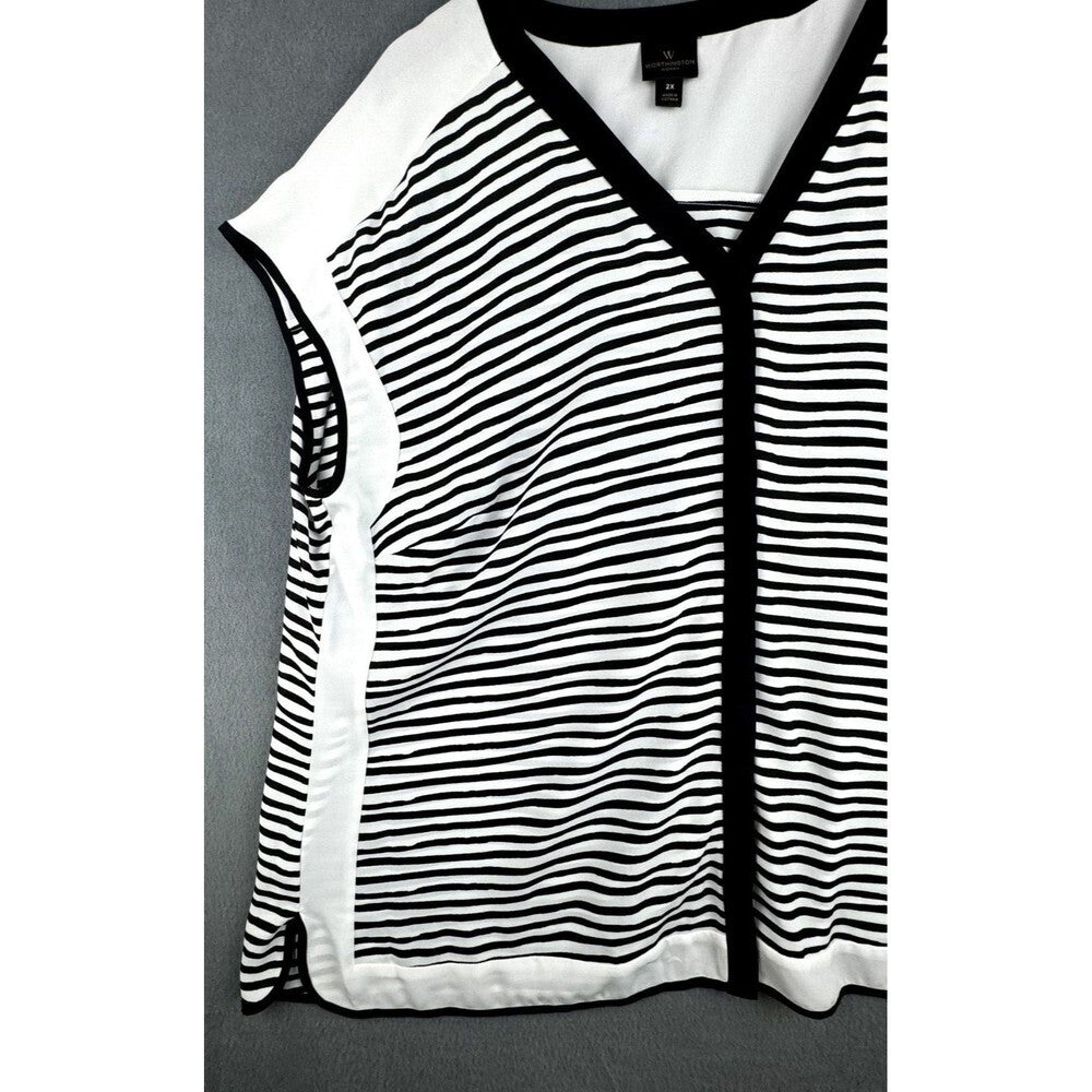 Worthington White with Black Stripes V-neck Sleeveless polyester blouse Size 2X