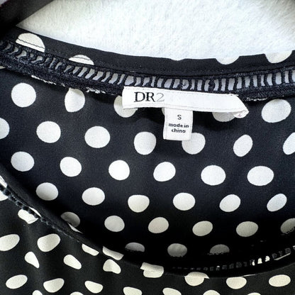 Daniel Rainn DR2 Top Womens Sz Small Black White Polka Dot Cap Sleeve Popover