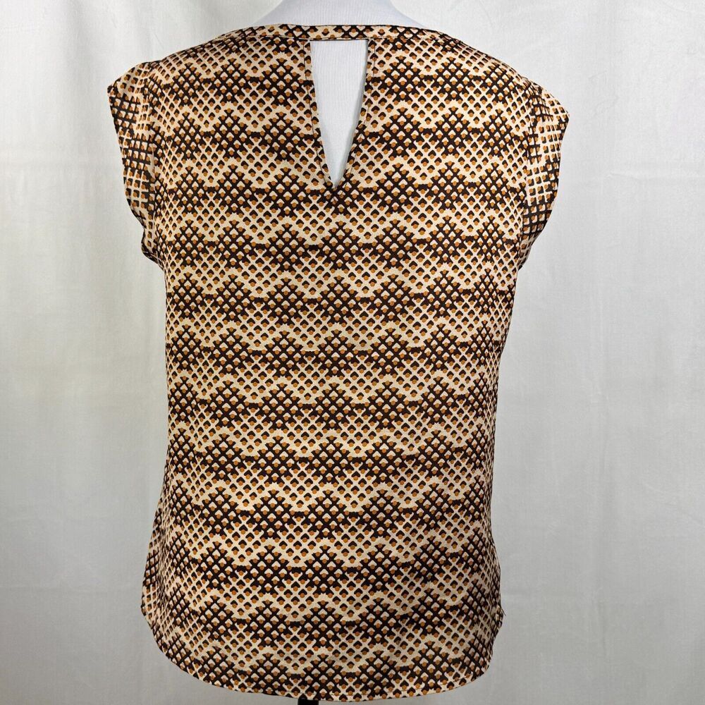 The Limited Ladies Top Sz M Cap Sleeves Boat Neck Back keyhole