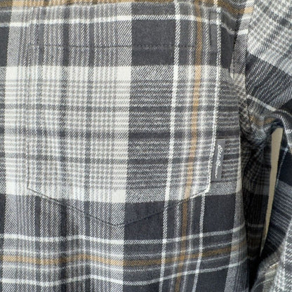 Eddie Bauer Men Sz S Flannel Shirt Black/Gray Plaid Long Sleeve Cotton Button Up