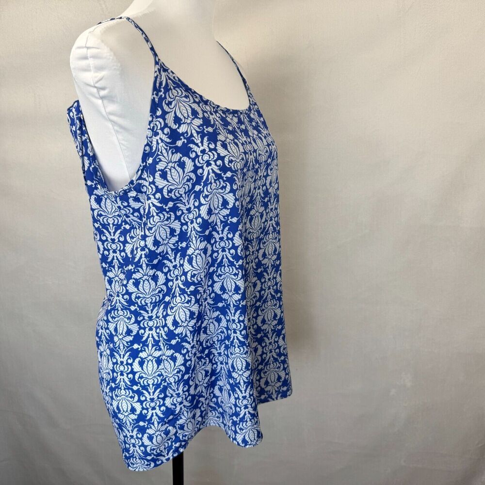 Blue Rain Ladies Blouse Sz M Blue White Print Bow Back Round Neckline Sleeveless