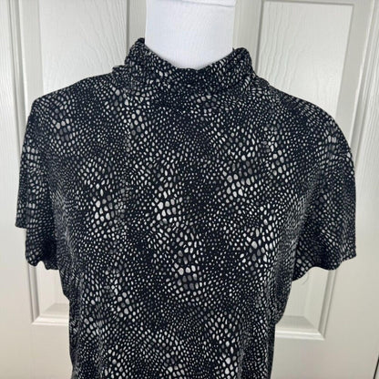 Alfani Women Top Sz L Black Gray Turtleneck Stretch Short Sleeve Geo Print