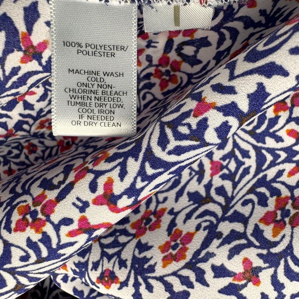 LOFT ladies top Sz M White with Red Blue print sleeveless tunic round neck
