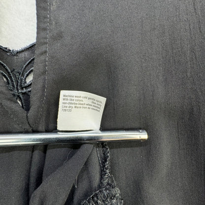 A.N.A. Top Sz 1X Black Embroidered Front sleeveless