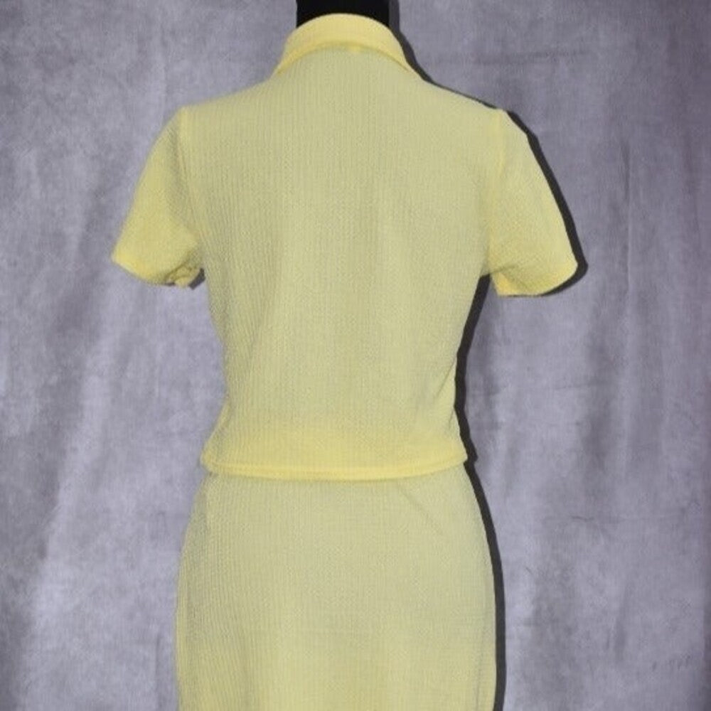 Ultra Flirt Two Piece Set Juniors Size M in Yellow Short Sleeves Button Down NWT