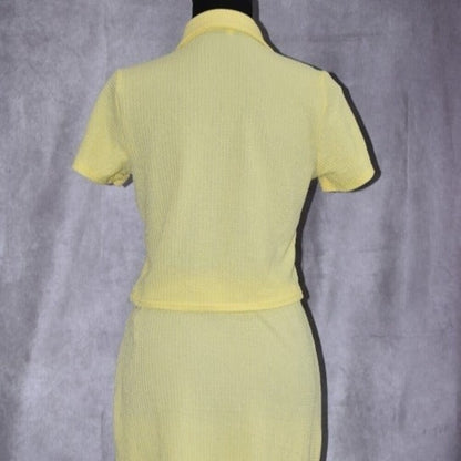Ultra Flirt Two Piece Set Juniors Size M in Yellow Short Sleeves Button Down NWT