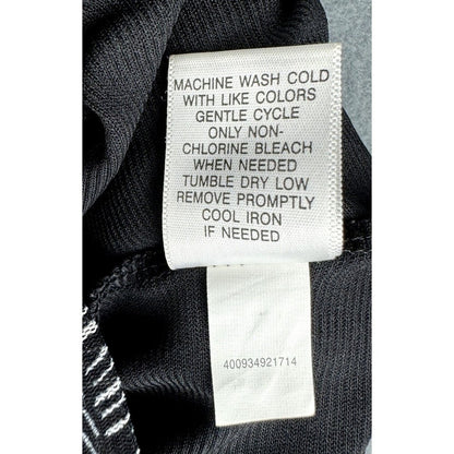Croft & Barrow Top Sz 2X Gray Black Geometric Ruffle V-Neck Short Sleeve