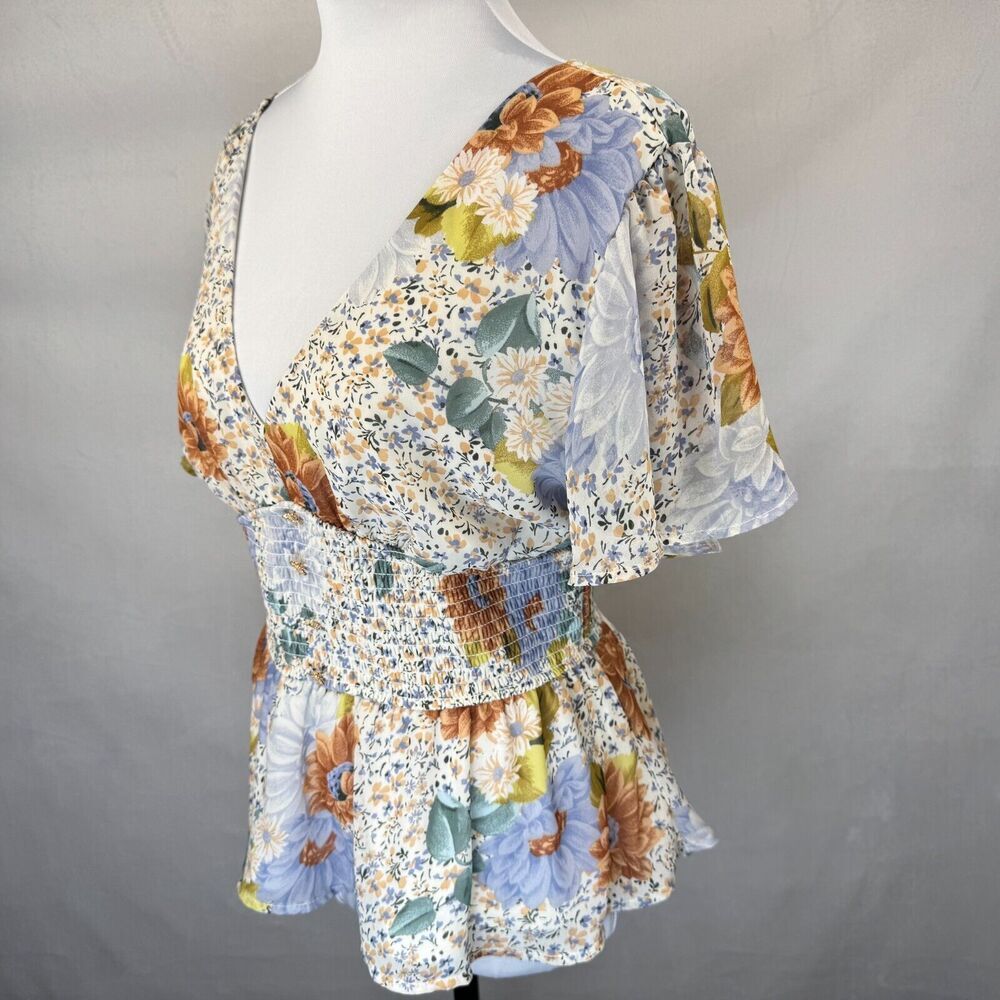 Meraki Women Sz S Top Floral Shirred Waisted Peplum Buttons VNeck Flared Sleeves