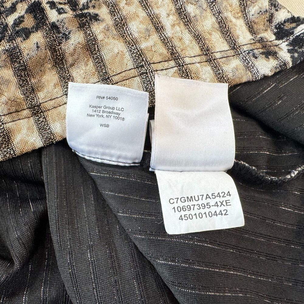 Evan-Picone Black Label Sz M Top Stretch Ribbed Beige Sparkling Animal Print