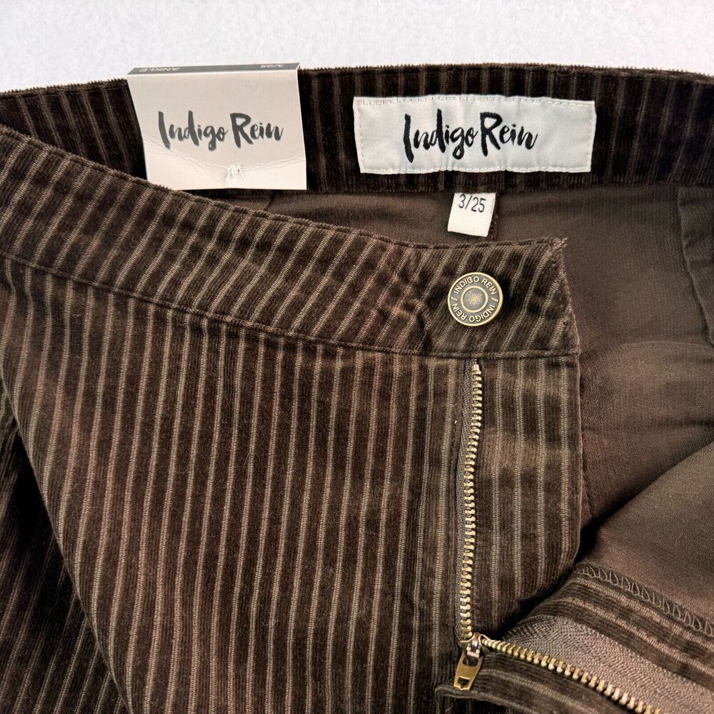 Indigo Rein Women's Skinny Pants Size 3 Brown Pinstripe Mid Rise Stretch