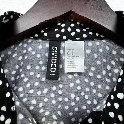 Divided H&M Blouse Women Size 6 collar button down sleeveless Black White spots