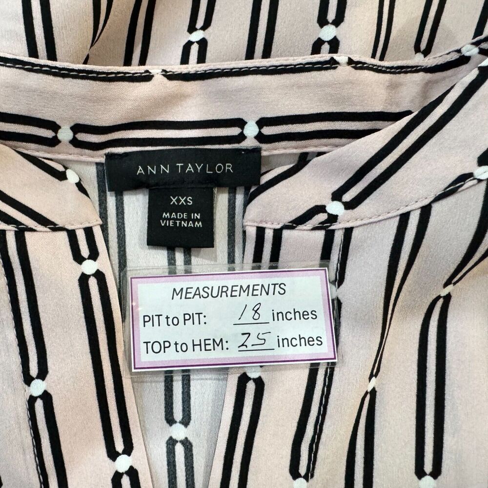 Ann Taylor Women Sz XXS Peplum Pink Silky Blouse Long Cuffed Sleeve Side Slits