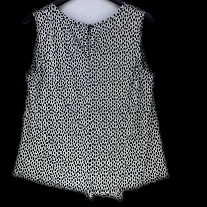 Adrianna Papell Top Women Sz Medium Knotted front Short sleeve black white dots