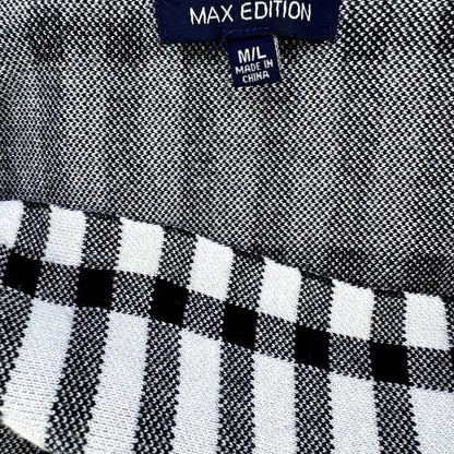 Max Edition Women Pull On Stretch Knit Flared Skirt Black White Stripes Size M/L