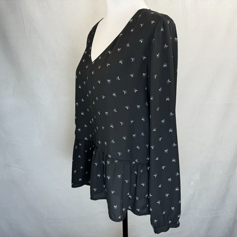 Loft Top Ladies Sz S Black Moon Print V-Neck Long Sleeves Peplum