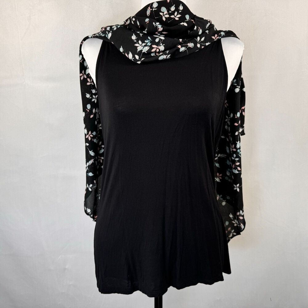 Elle Ladies Top Sz M Solid black under Tank Floral Bat Wing Sleeve top