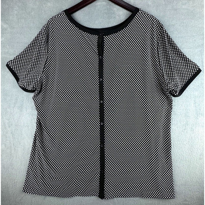 Anne Klein Top Sz 2X Black and white dots short sleeve