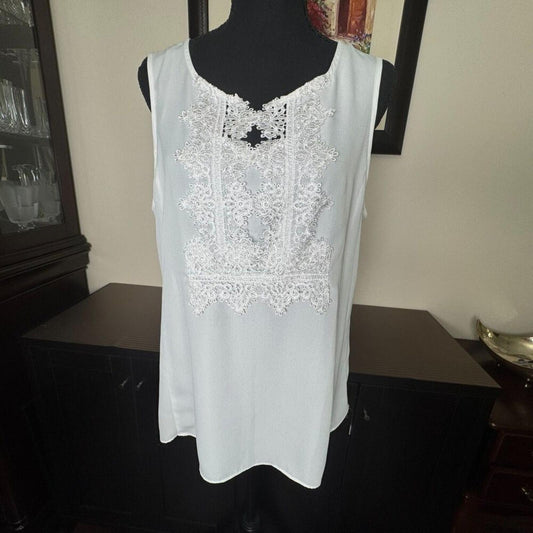 Zac & Rachel Top Sz M Sheer White Blouse Crochet Design On Front Sleeveless