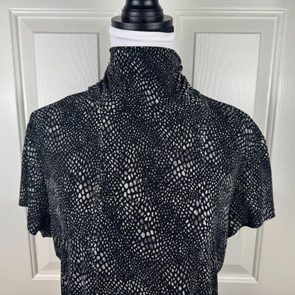 Alfani Women Top Sz L Black Gray Turtleneck Stretch Short Sleeve Geo Print