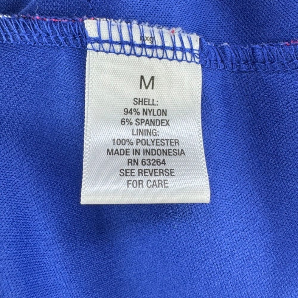 Roz Ali Blouse Women Sz M Tiered ruffle sleeveless triangle print blue red gray
