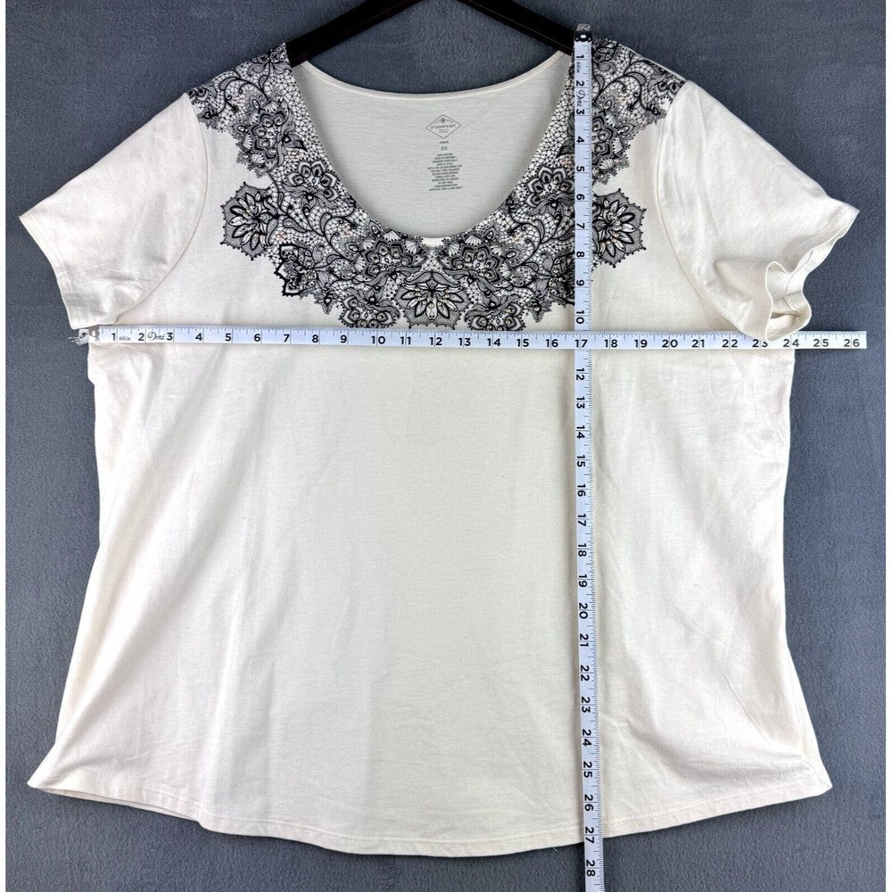 St Johns Bay Women's embellished Paisley  scoop Neck short Sleeve - Size 2X