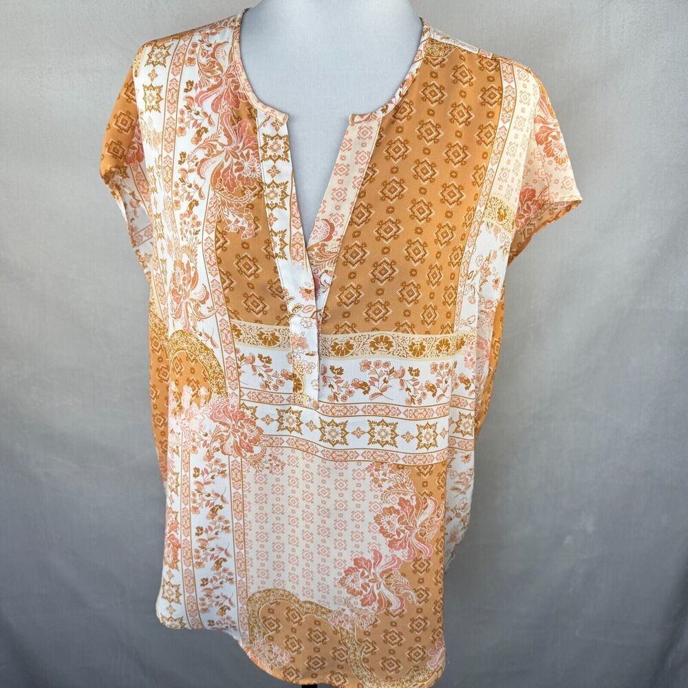 Cupcakes And Cashmere Blouse Sz M Cap Sleeve Split VNeck Orange Floral