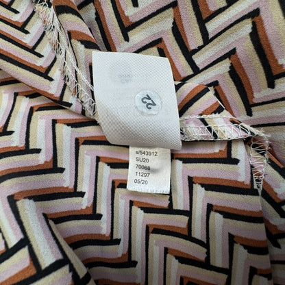 LOFT Plus Sz 18 Ruffle Crew Neck Front Keyhole Flutter Sleeves Pink ZigZag Print