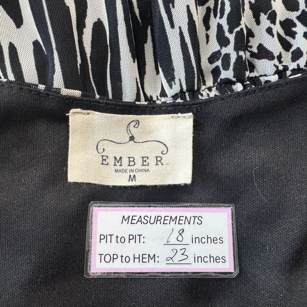 Ember Ladie's Peplum Top Sz M Animal Print Sleeveless Smocked Lace-up Waist