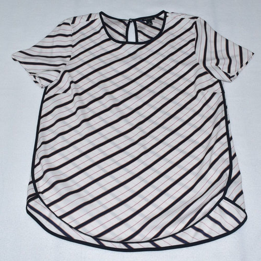 A short-sleeve blouse with diagonal black and thin red stripes on a white base, featuring a round neckline with a keyhole cutout at the back.