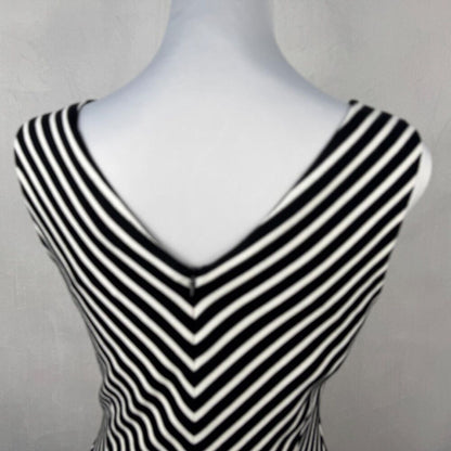 Banana Republic Top Sz 4 Knit Striped Peplum Sleeveless VNeck Zipper