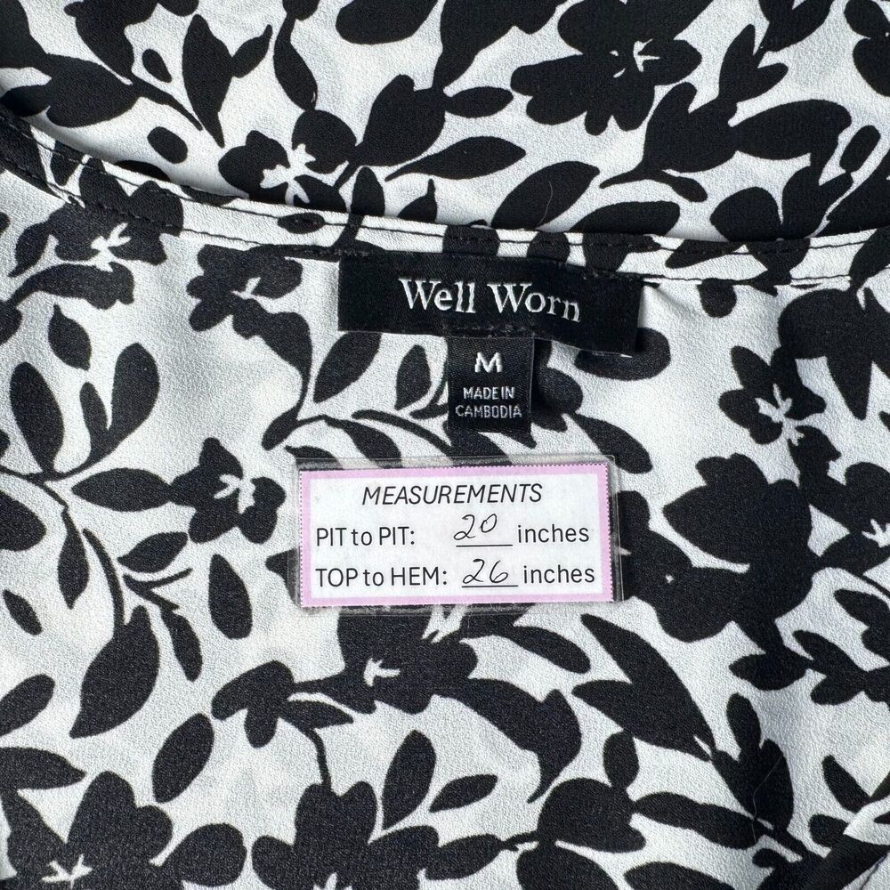 Well Worn Sz M White Blouse Black Floral Print Elbow Sleeve V Neck NWT B1968