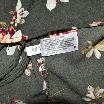 Xhilaration Sz M Green Floral Print Jumpsuit with wide leg short