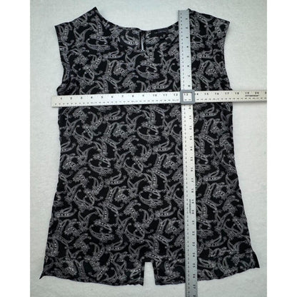 The Limited Women Top Sz XS Black White Paisley Print Round Neck Cap Sleeves