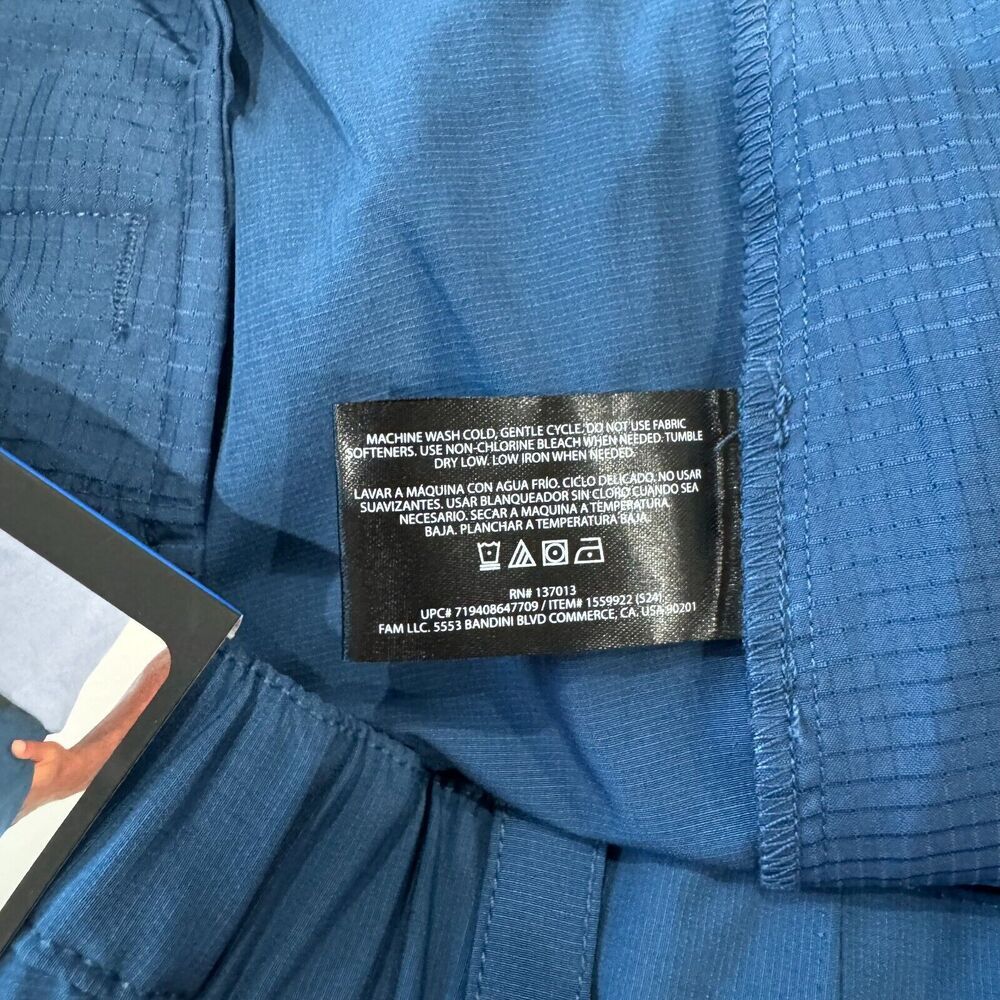 Banana Republic Men Shorts  Sz 36 Blue Comfort Waist Stretch Wicking Flat Front