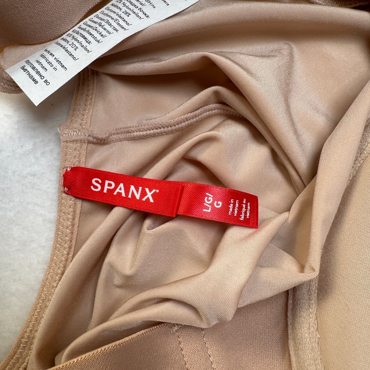 SPANX Suit Your Fancy Strapless Cupped Mid-Thigh Bodysuit Beige - Size L NWT