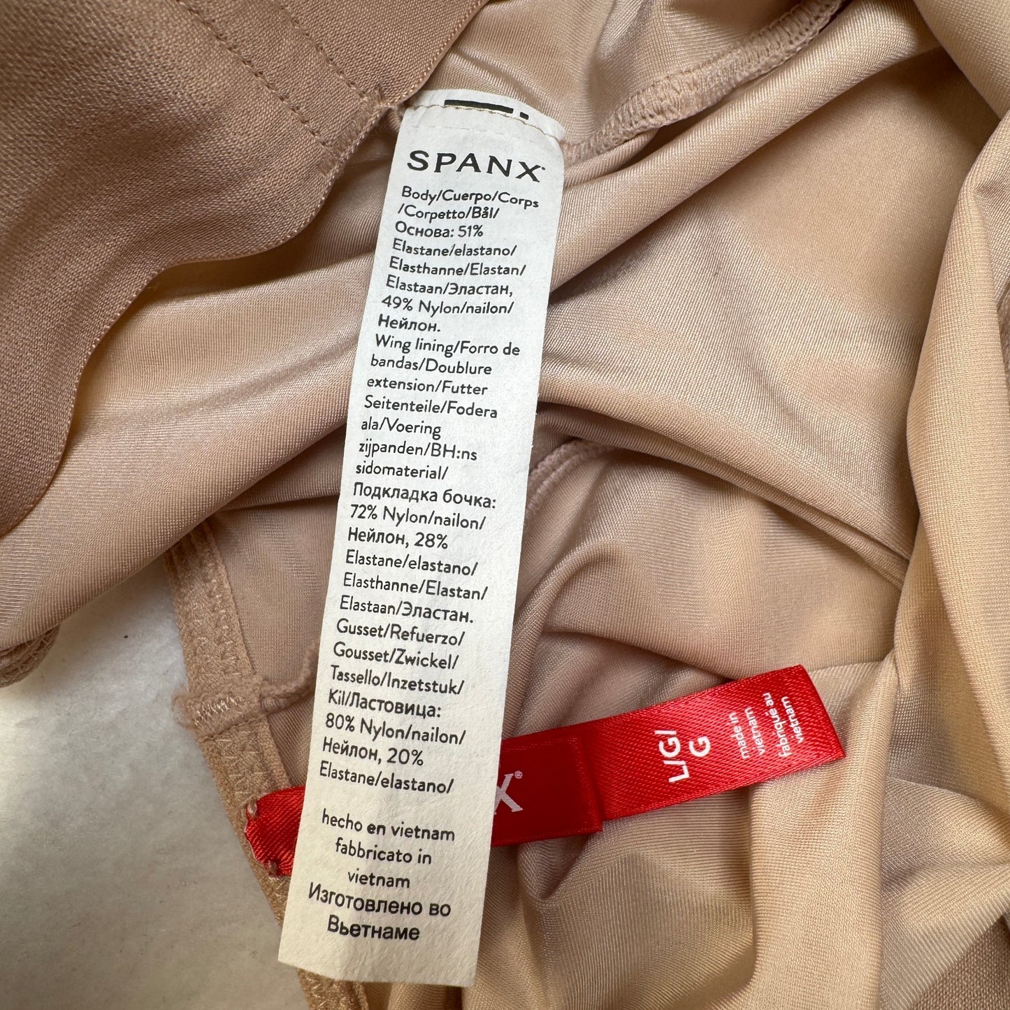 SPANX Suit Your Fancy Strapless Cupped Mid-Thigh Bodysuit Beige - Size L NWT