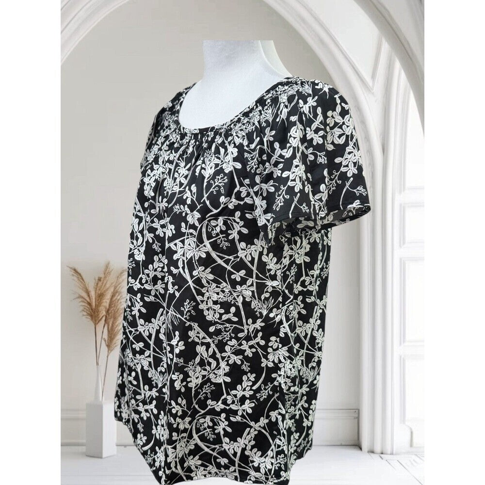 Loft Women Top Sz XS NWT Black Satin Floral Ruched Neckline Short Sleeve