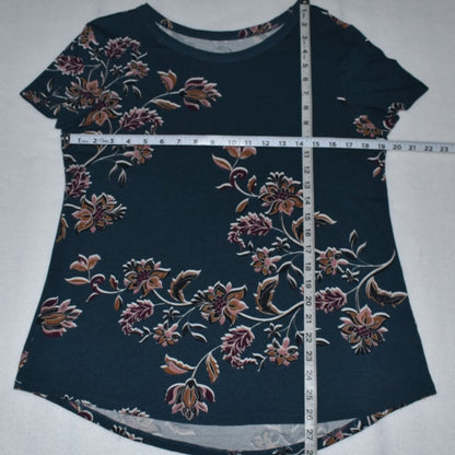 Maurice’s 24/7 Tee Top Sz S Steel Blue floral print round neck short sleeve