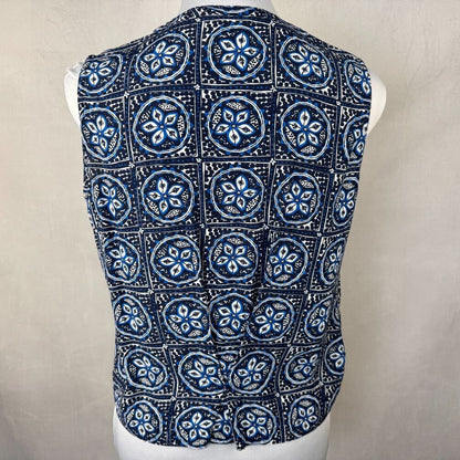 Sigrid Olsen Women Crop Top Sz S Black Blue Button Down VNeck Sleeveless