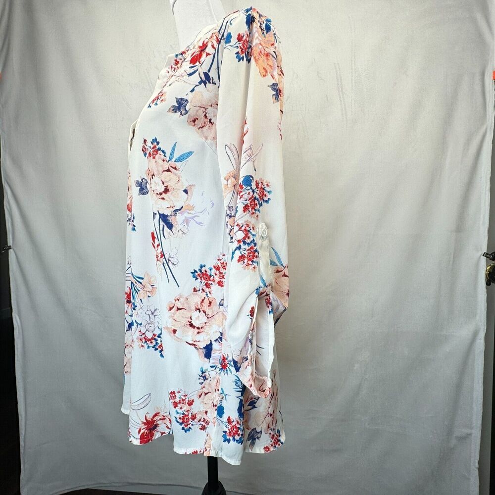 Rue 21 Blouse M White Floral Semi Sheer Tunic 3/4 roll up sleeve Lattice Details