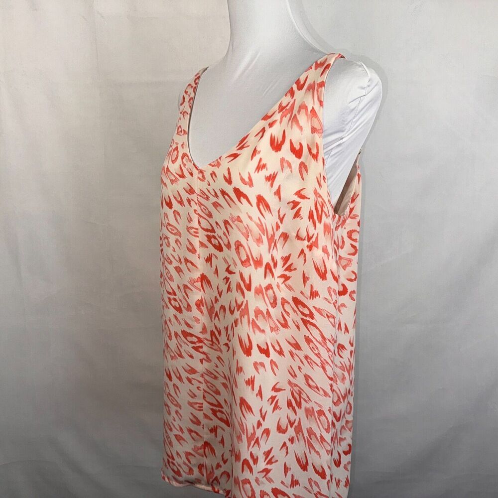 CAbi Layering Tank Sz M Ivory with Coral Print VNeck Spaghetti Straps