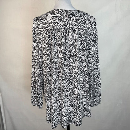 Vince Camuto Black White Top Sz XXL VNeck Elastic Cuff Long Sleeve Pullover