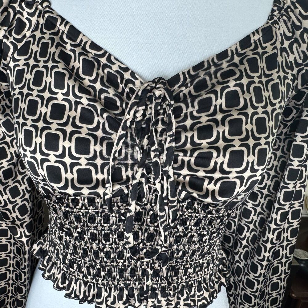 Almost Famous Crop Top Sz XS Satin Black Taupe Sweetheart Neck Long Sleeve
